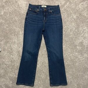 Madewell Midrise kick out jeans sz 28